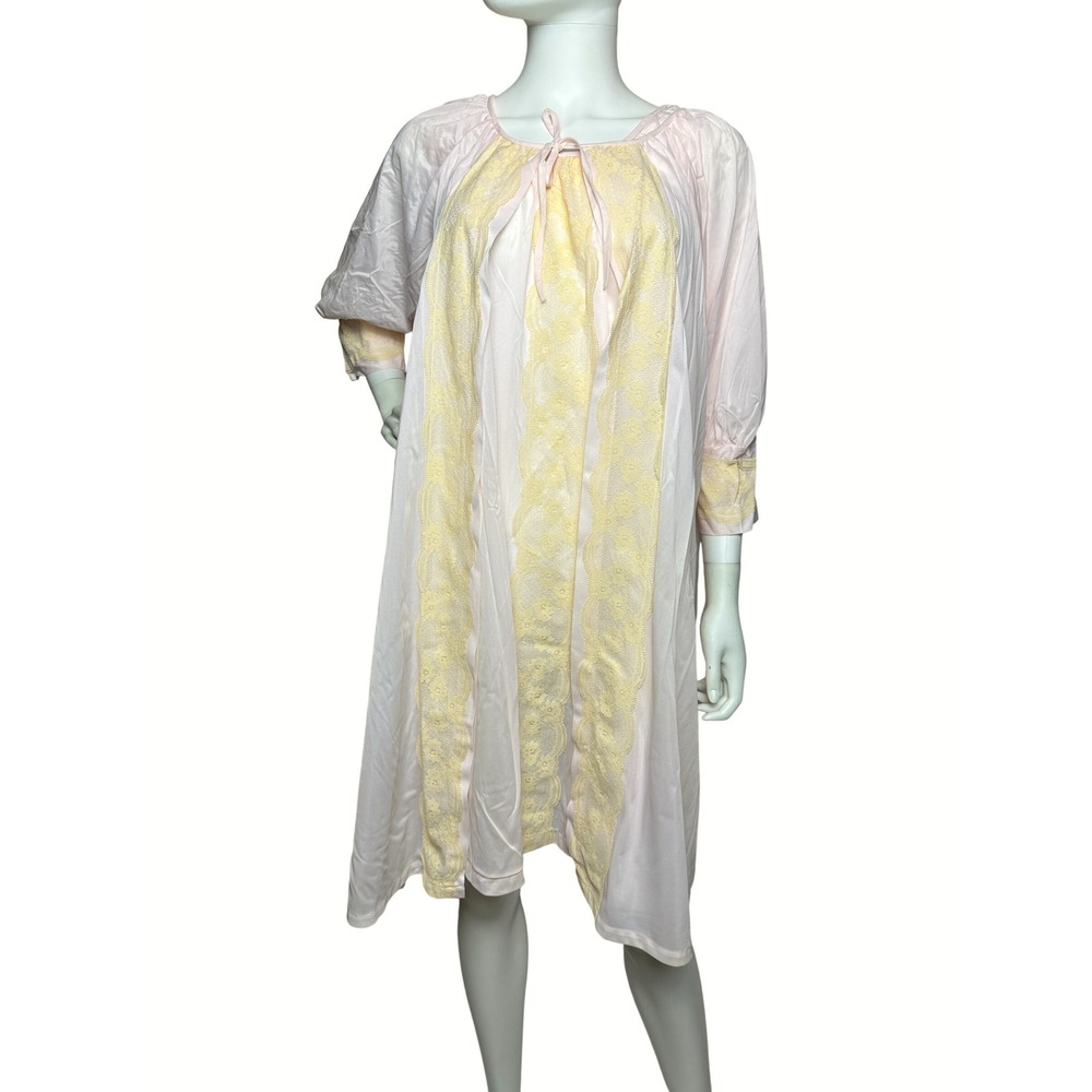 Vintage 60s 70s Philmaid Pink Nylon Shift Gown Robe Set Lace Trim Medium